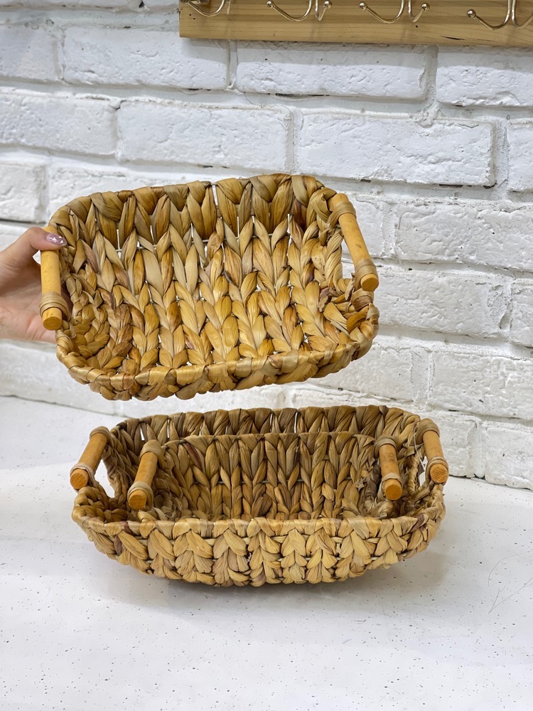 سبد حصیری  دسته چوبی سایزمتوسط(5688)