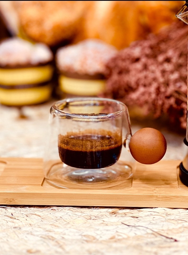 شات قهوه خوری دوجداره دسته چوبی(5228)