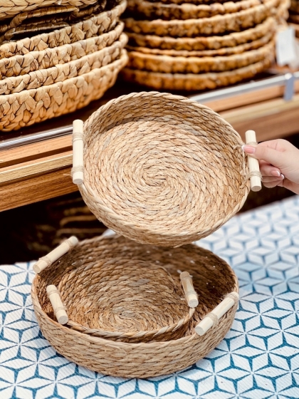 سبد حصیری دسته چوبی سایز متوسط(5768)