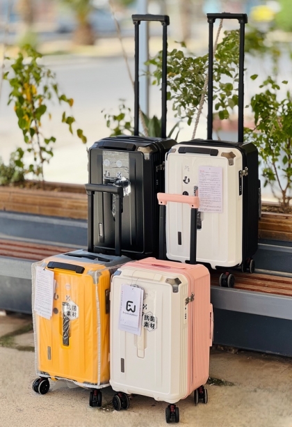 چمدان front walker (5827)